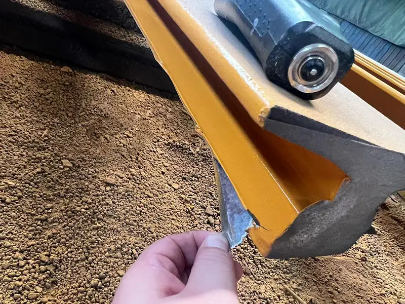 Painted 55E1 rail surface