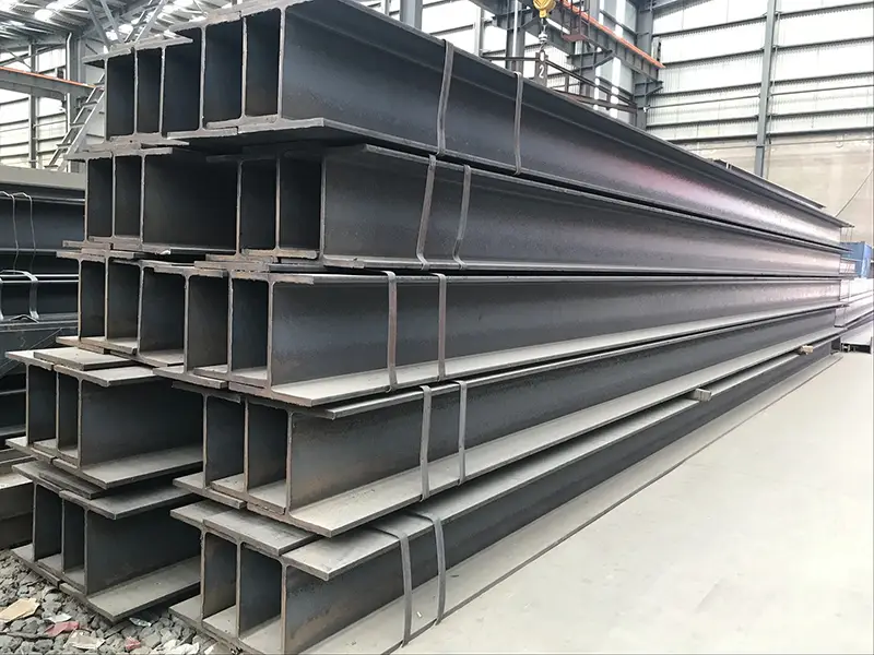 H beam steel stock in warehouse