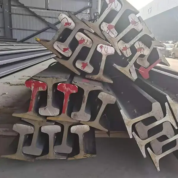 steel-rail-three-bundles