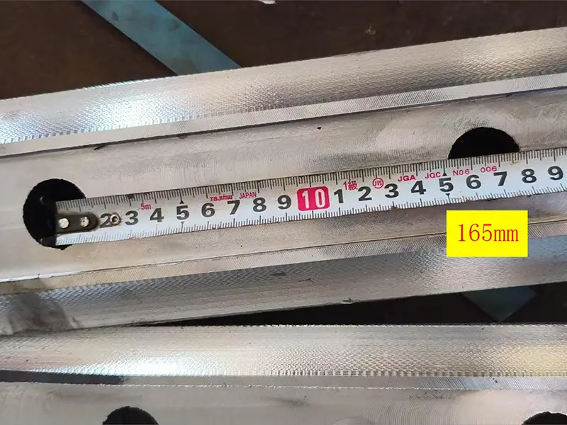 Fishplate hole distance measurement during inspection (1)