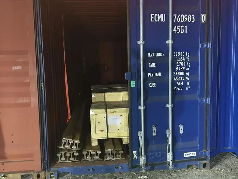 Rail components shipment from China to Chile for crane project