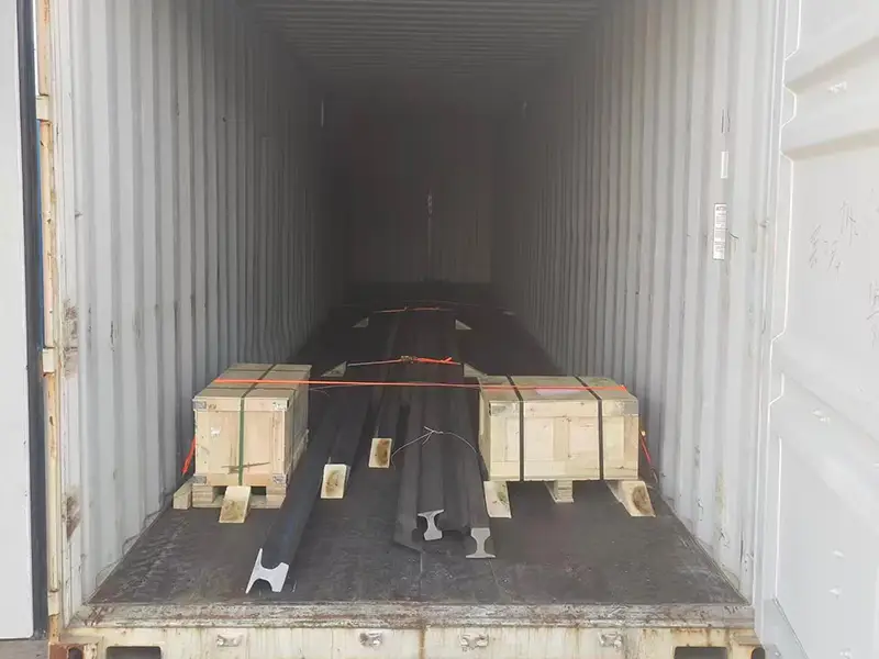 QU70 crane rail and W116 clips packed for shipment